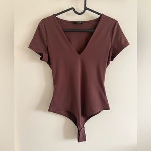 V neck bodysuit